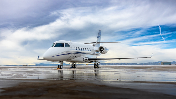 2000-Gulfstream-G200-Gulfstream-aircraft-for-sale-Gulfstream-jet-sales-Buy-Gulfstream-jet-Gulfstream-G650-for-sale-Gulfstream-G550-for-sale-Gulfstream-G450-for-sale-in-Africa